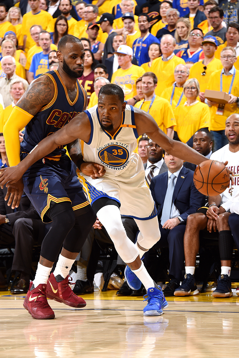 九游体育-杜兰特在拜仁比赛中关键助攻，高光表现引发热议！的简单介绍