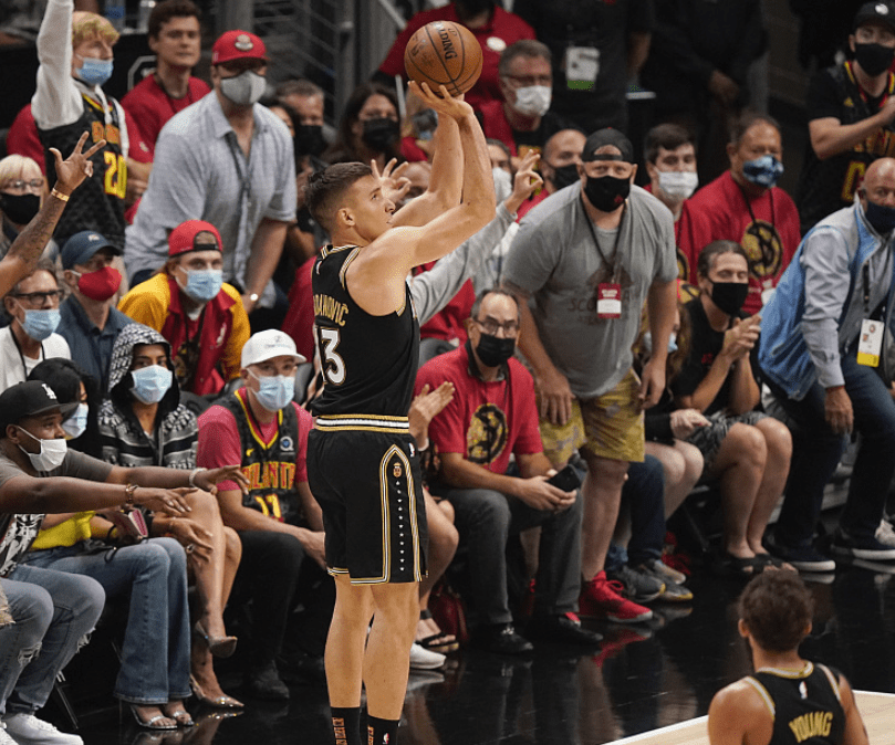 九游娱乐-关于莱万多夫斯基赛事官方发布比分优势明显新规，老鹰争议不断！的信息